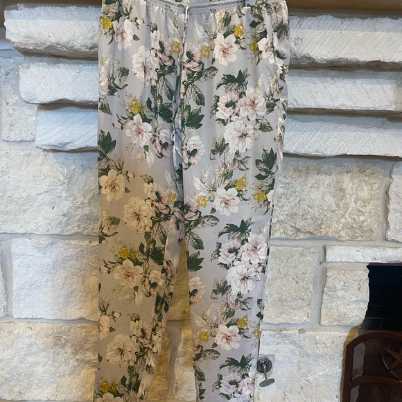 Joie Jogger Pant - Picture 1 of 8